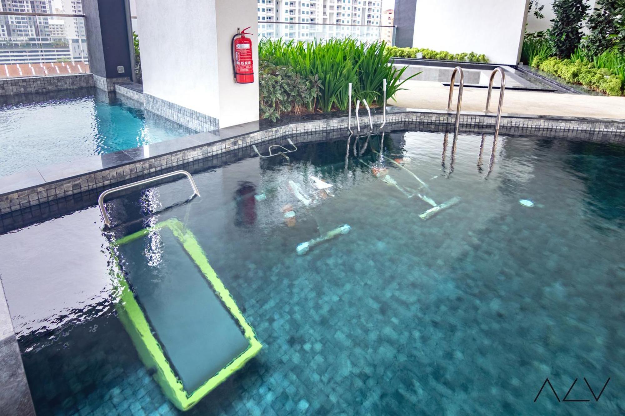 Urban Suites, Signature Collection By Stellar Alv Jelutong エクステリア 写真